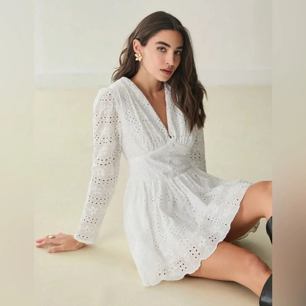 Never Worn Elegant White Eyelet Dress - Picture 3 of 14